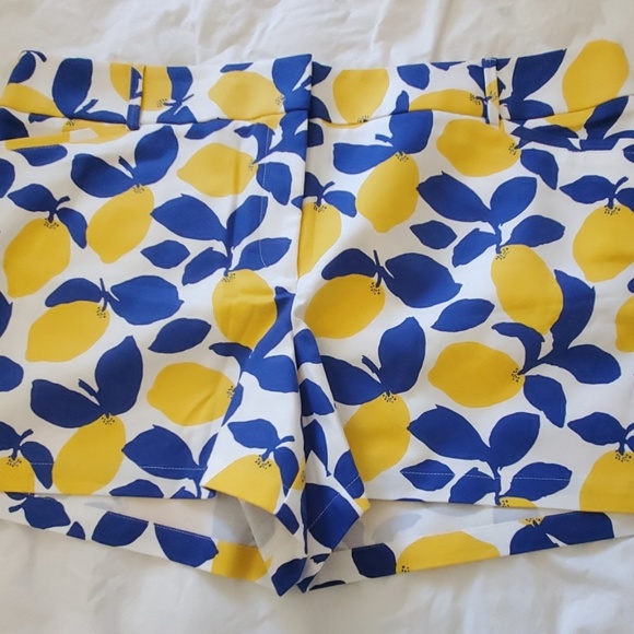LOFT Pants - Loft Riviera Lemon Shorts